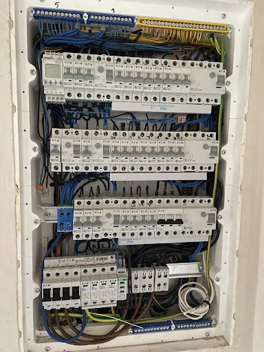 iElektro68 Usługi elektryczne Karol Dworzyński